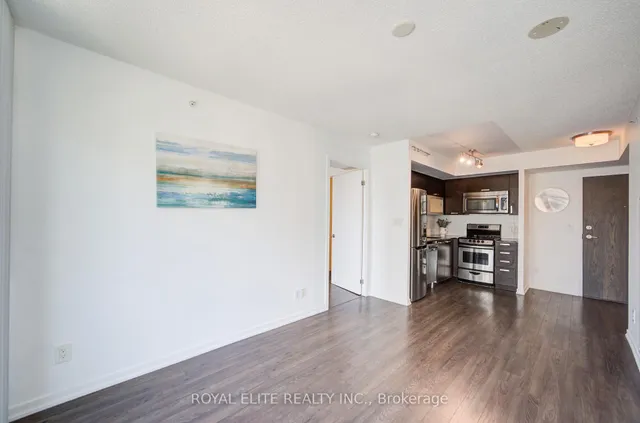 Additional image 11 of 68 Abell St Unit 728