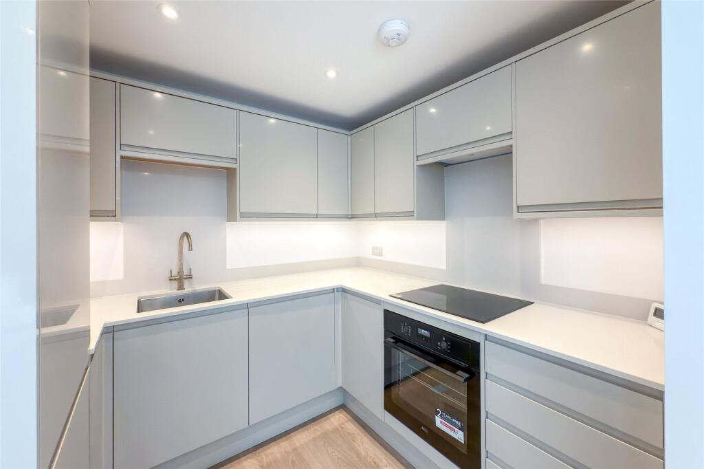 Additional image 2 of West Common, Harpenden, Hertfordshire, AL5