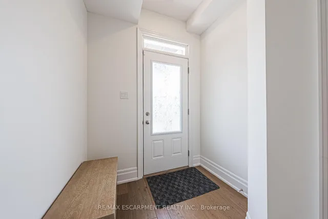 Additional image 6 of 111 Wilson St Unit 6