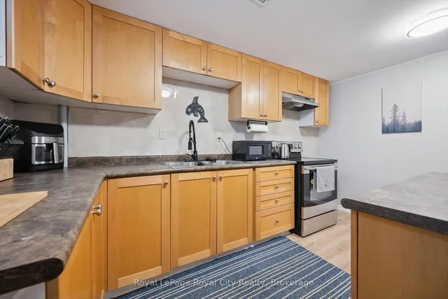 Additional image 30 of 187 The Country Way