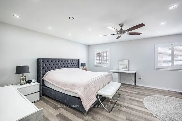 Additional image 33 of 68 Fallmeadow Circ