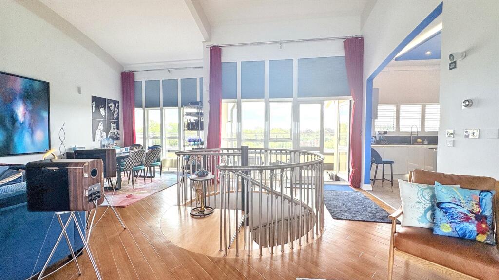 Additional image 19 of Penthouse Suite, Britannic Park, Moseley, Birmingham