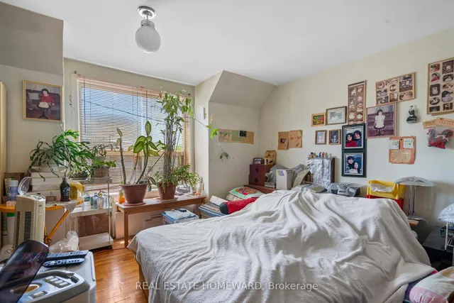 Additional image 22 of 672 Strathmore Blvd