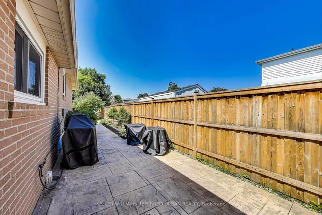 Additional image 31 of 116 Fallingdale Cres