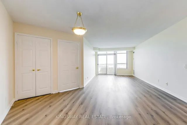 Additional image 22 of 35 Kingsbridge Garden Circ Unit 708