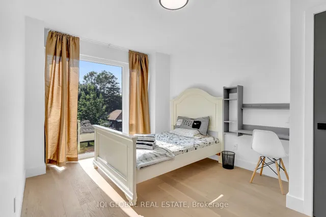 Additional image 31 of 47 Manderley Dr