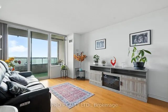 Additional image 2 of 61 Town Centre Crt Unit 1610