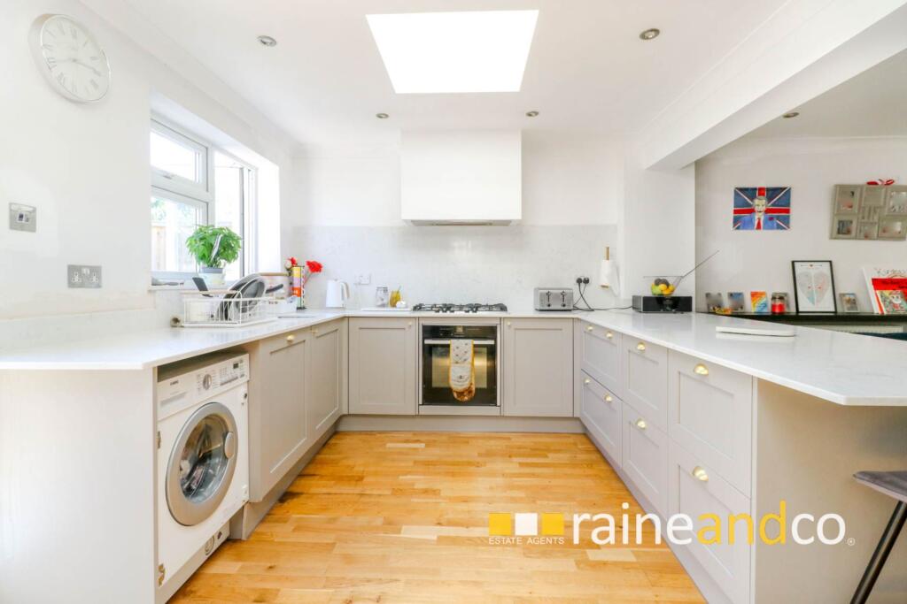 Additional image 7 of Broad Acres, Hatfield