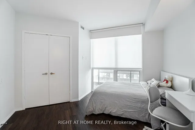 Additional image 12 of 45 Charles St Unit 3910