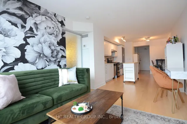 Additional image 2 of 320 Richmond St Unit 322