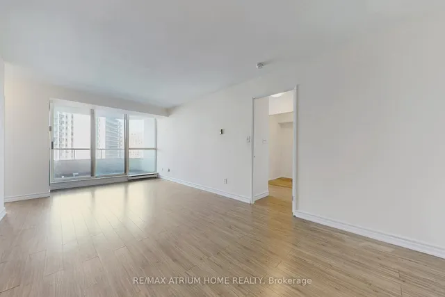 Additional image 5 of 175 Bamburgh Circ Unit #1411