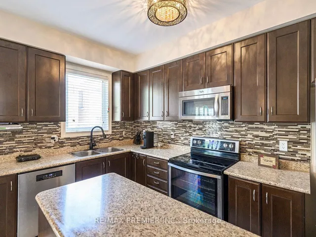 Additional image 15 of 38 Betty Nagle St