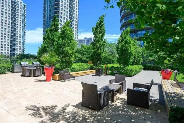 Additional image 4 of 50 Absolute Ave Unit 2304