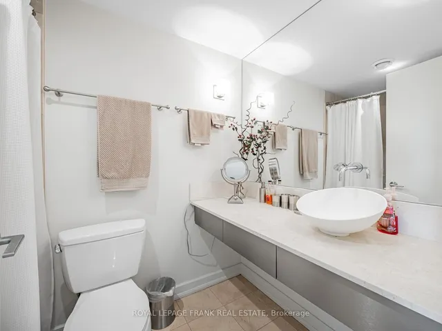 Additional image 17 of 36 Blue Jays Way Unit 914