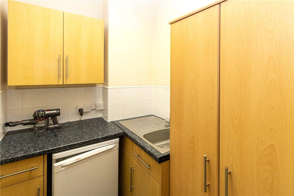 Additional image 5 of Station Road, Harpenden, AL5