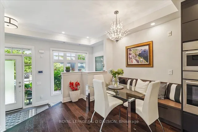 Additional image 7 of 361 Roehampton Ave