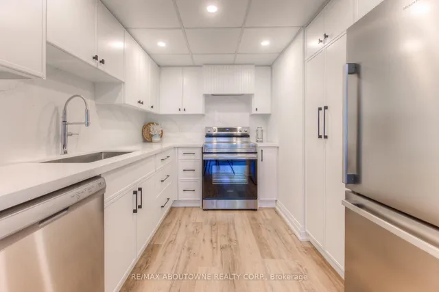 Additional image 5 of 5090 Pinedale Ave Unit 203