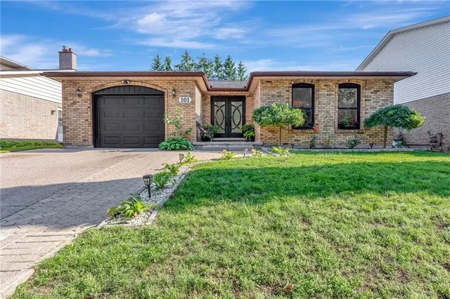 Additional image 2 of 101 Devonglen Dr