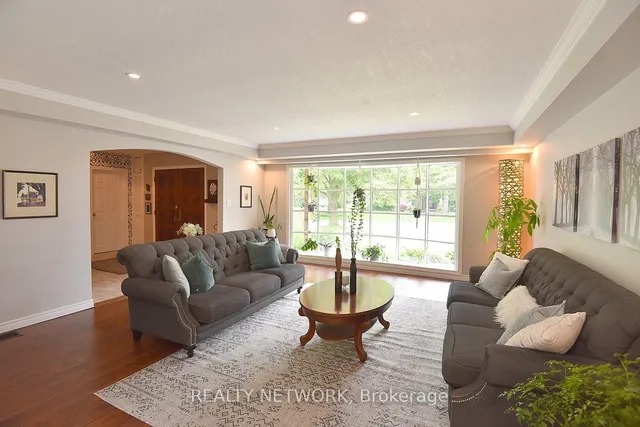 房产图片 29 - 21 Woodside Dr