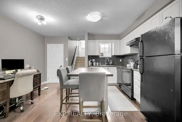 Additional image 8 of 931 Glasgow St Unit 13A