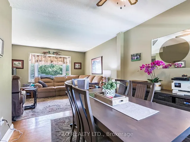 Additional image 11 of 9 Crestview Ave