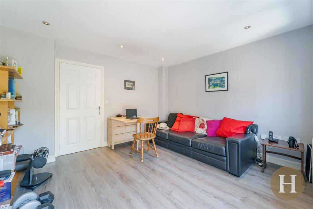 Additional image 6 of Nightingale Close, Edgbaston, Birmingham, B15