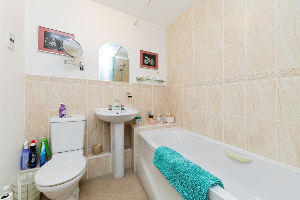 Additional image 14 of Sir John Newsom Way, Welwyn Garden City