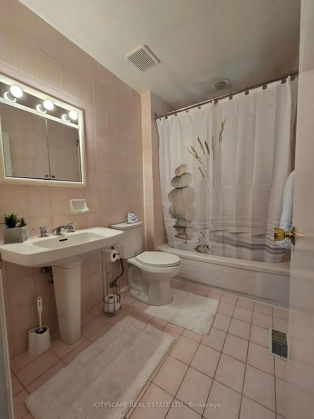 Additional image 2 of 1 Letchworth Cres