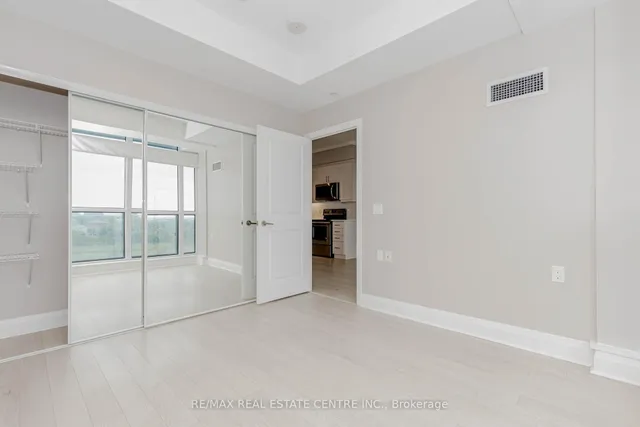Additional image 26 of 15 Zorra St Unit 506