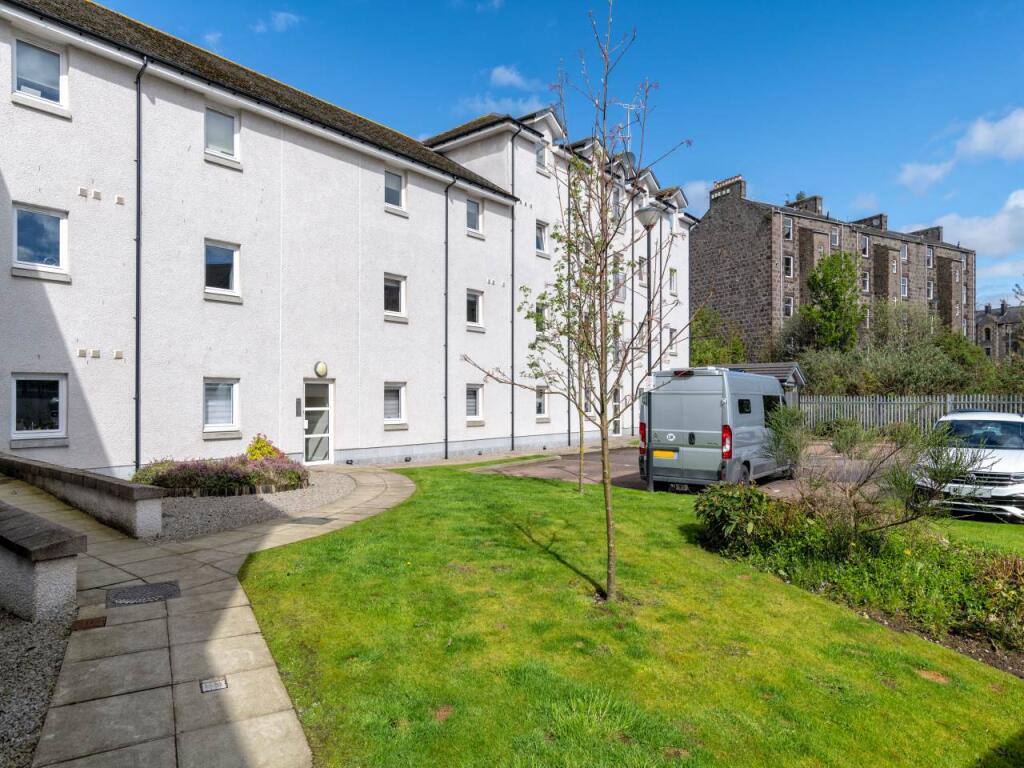 Additional image 15 of Park Street, The Courtyard, City Centre