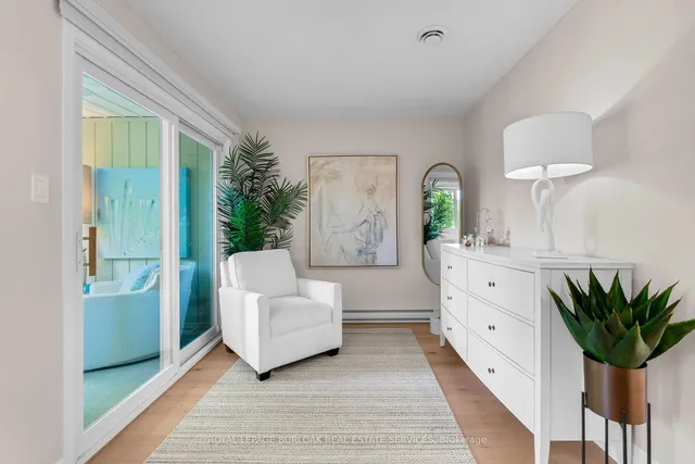 Additional image 19 of 1576 Kerns Rd Unit 6