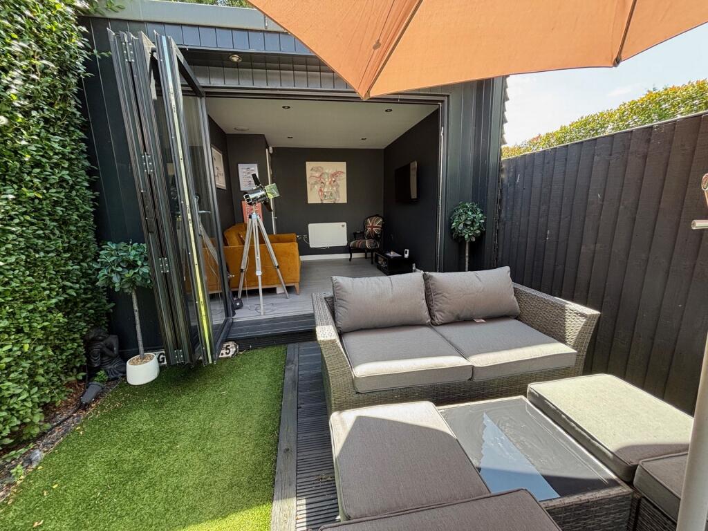 Additional image 9 of Seaton Road, London Colney, AL2