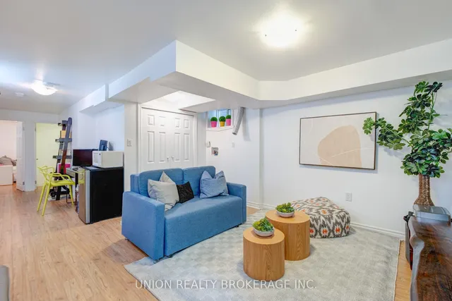 Additional image 21 of 301 Victoria Park Ave