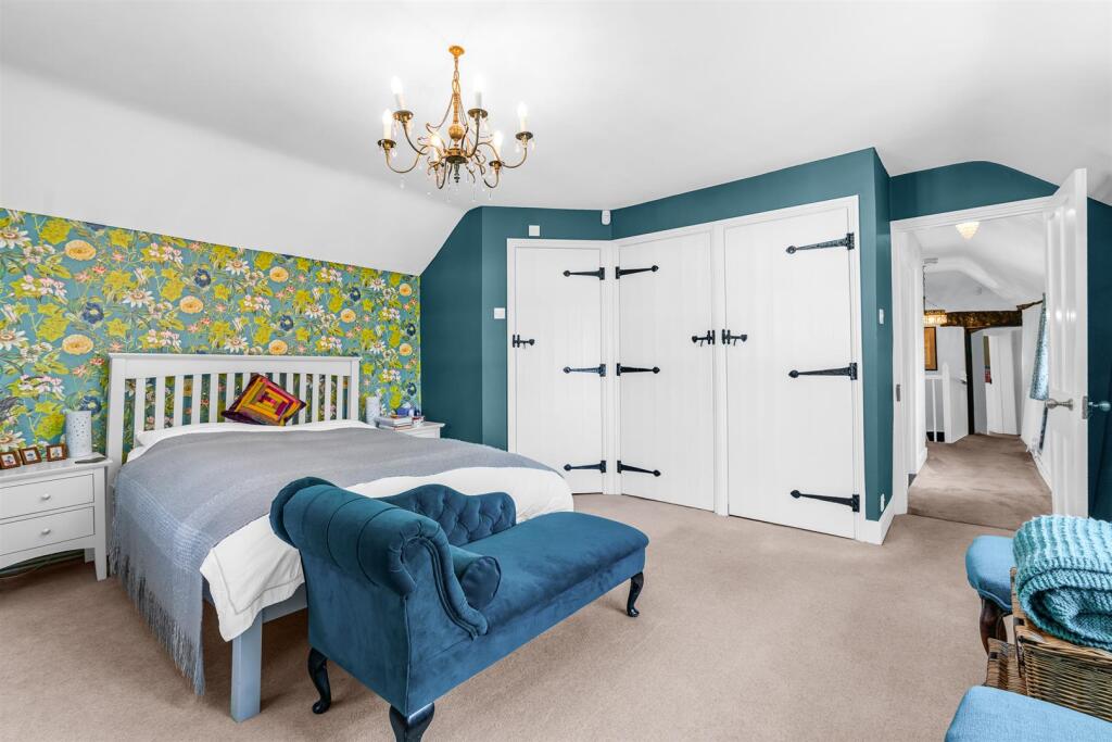 Additional image 12 of Church Street, Welwyn