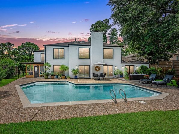15722 Island Grove Ct, Houston, TX 77079