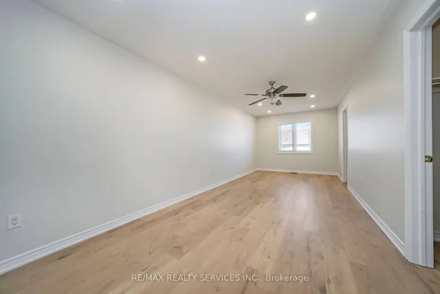 Additional image 17 of 82 Evanwood Cres