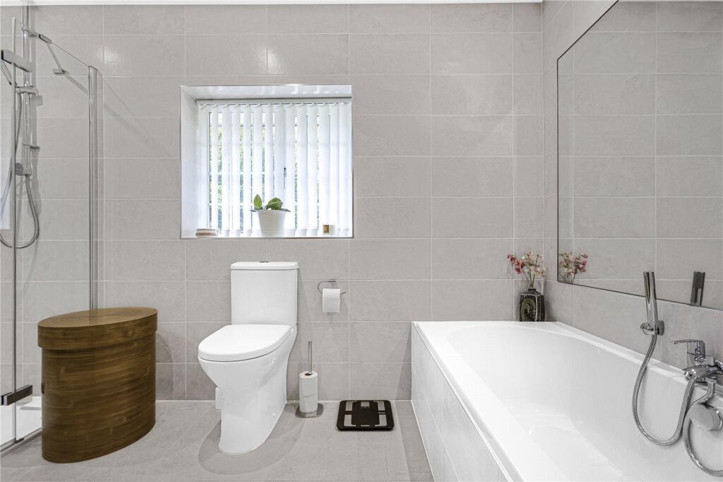 Additional image 26 of Kentish Lane, Brookmans Park, Hertfordshire, AL9