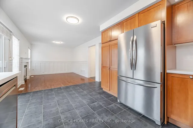 房产图片 18 - 319 麦克杜格尔交汇处