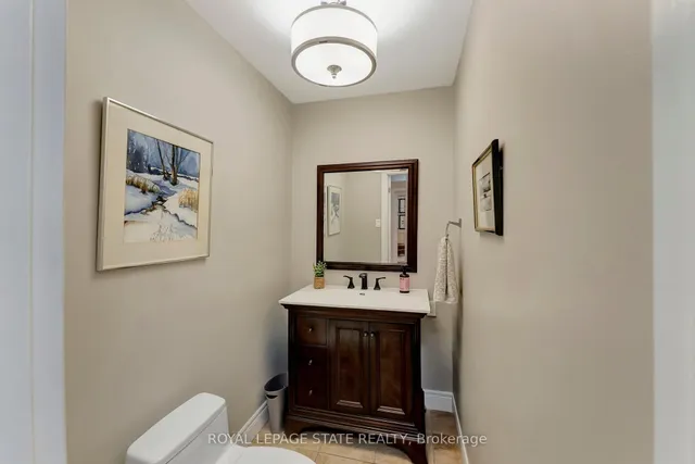 Additional image 15 of 14 Anita Crt