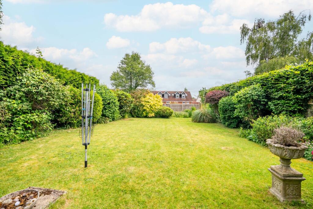 Additional image 13 of Barton Close, Harpenden, St Albans, AL5