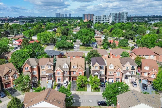 Additional image 6 of 62 Wyper Sq