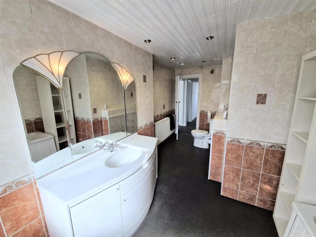 Additional image 10 of Rednal Road, Kings Norton, Birmingham, B38