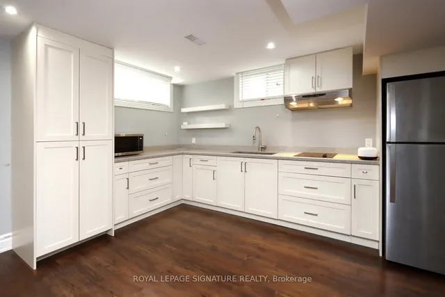 房产图片 35 - 3200 Cotter Rd