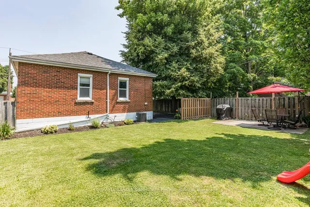 Additional image 49 of 40 Duncombe Dr