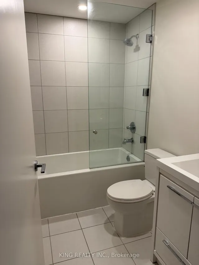 Additional image 11 of 212 King William St Unit 420