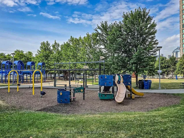 Additional image 26 of 1 Lee Centre Dr Unit Ph201