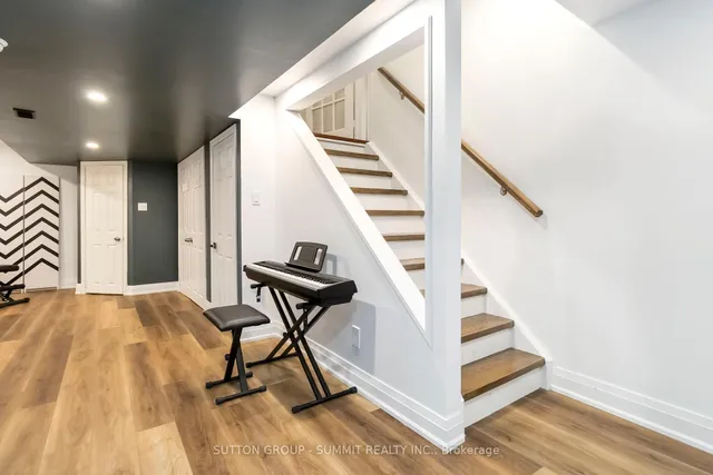 房产图片 39 - 1150 查尔顿路