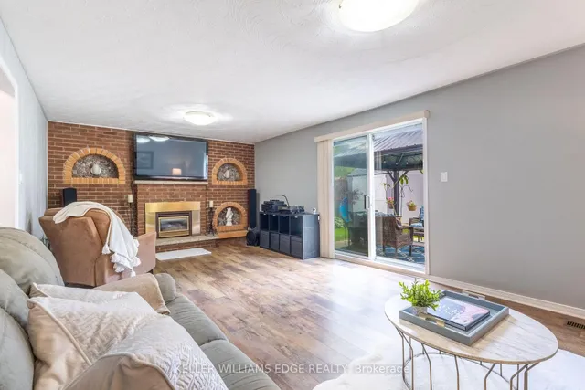 Additional image 24 of 63 Lionsgate Ave