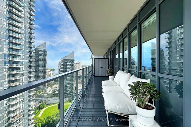 Additional image 13 of 10 Park Lawn Rd Unit 2609