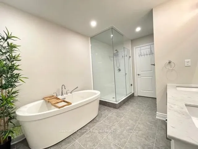 Additional image 36 of 1026A Islington Ave Unit 54